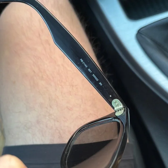 Ray-Ban Black Wayfarer Classic Sunglasses Hand Made in Italy - Picture 6 of 6